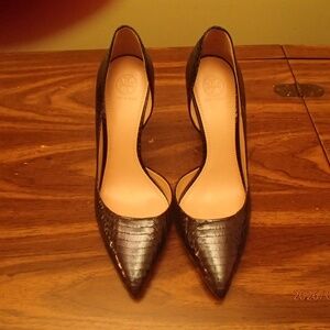 Snakeskin purple /Black D'Orsay Heels size 120